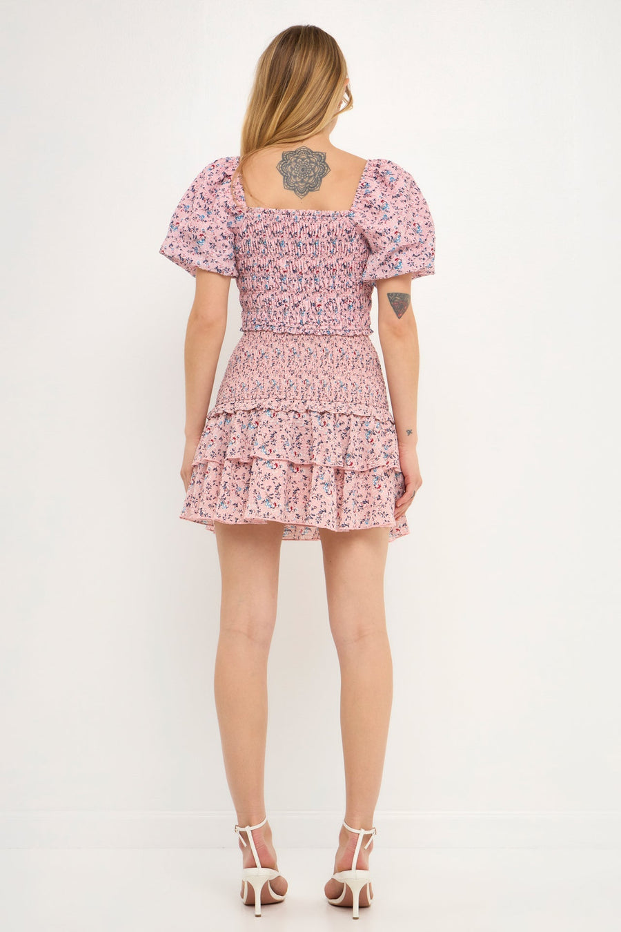 FREE THE ROSES - Puff Sleeve Smocked Floral Bandeau - TOPS available at Objectrare