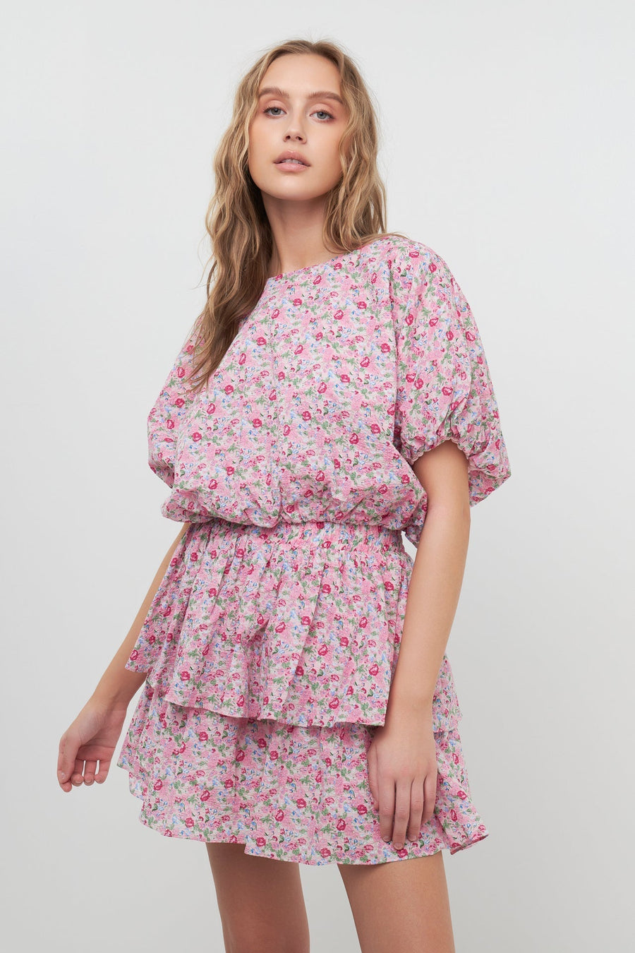 FREE THE ROSES - Voluminous Crop Top - TOPS available at Objectrare