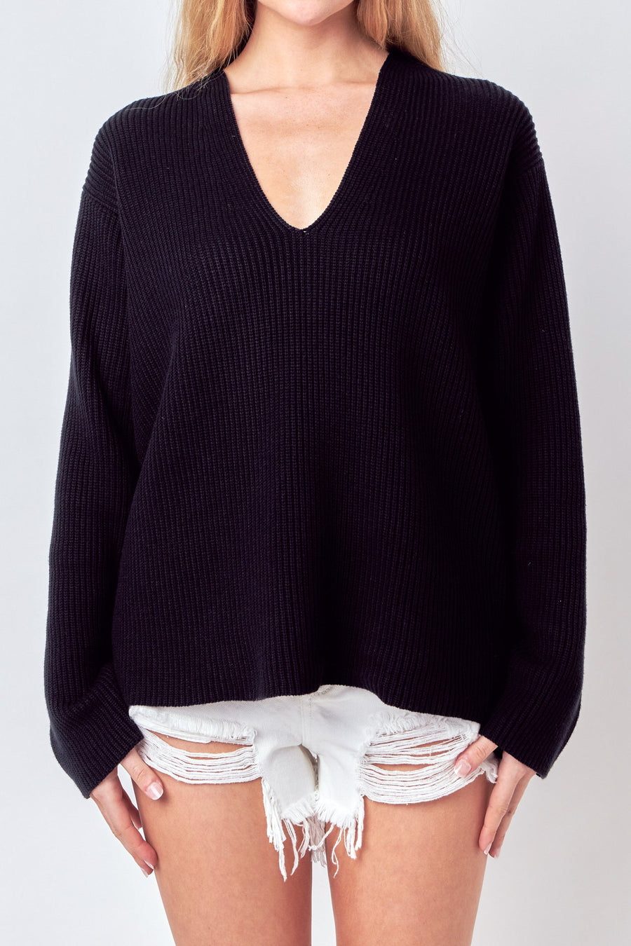 FREE THE ROSES - V-neckline Long Sleeve Sweater - SWEATERS & KNITS available at Objectrare