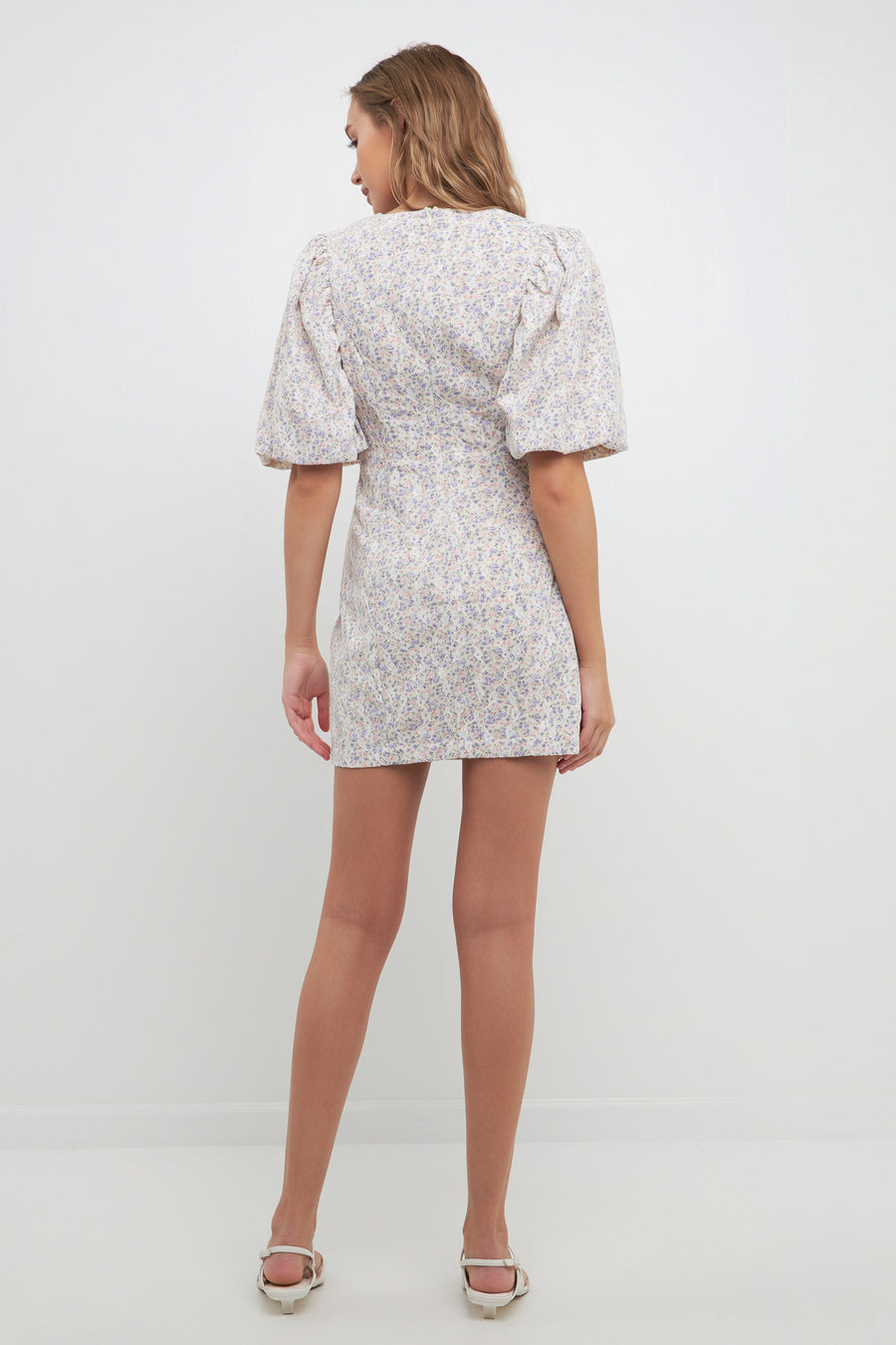 Flroal Balloon Sleeve Dress with Lace Texture