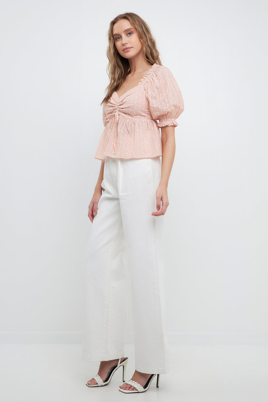 Embroidered SweetHeart Top with Puff Sleeves